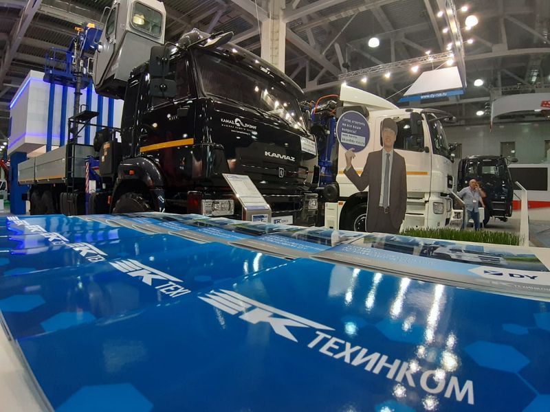 КАМАЗы с КМУ представлены на выставке BAUMA СТТ RUSSIA 2019