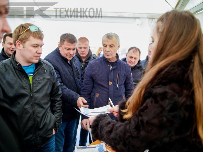 Компания ТЕХИНКОМ организовала презентацию нового семейства автобусов Vector Next
