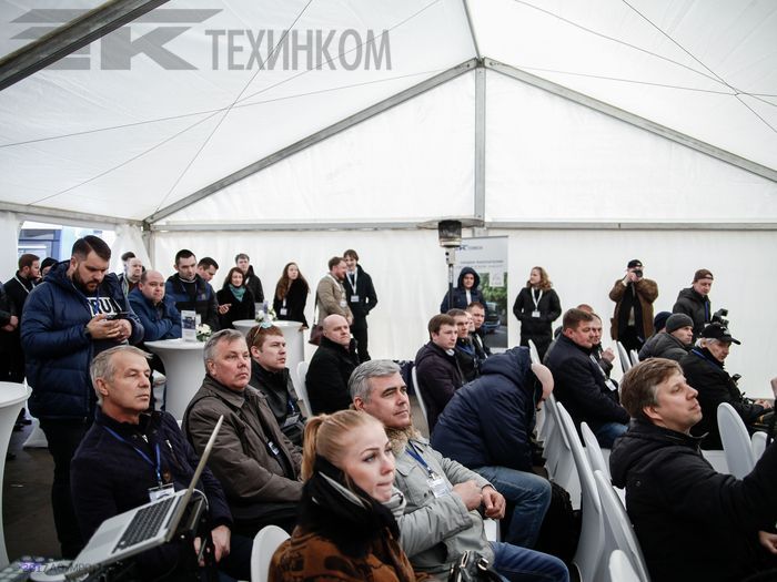 Компания ТЕХИНКОМ организовала презентацию нового семейства автобусов Vector Next