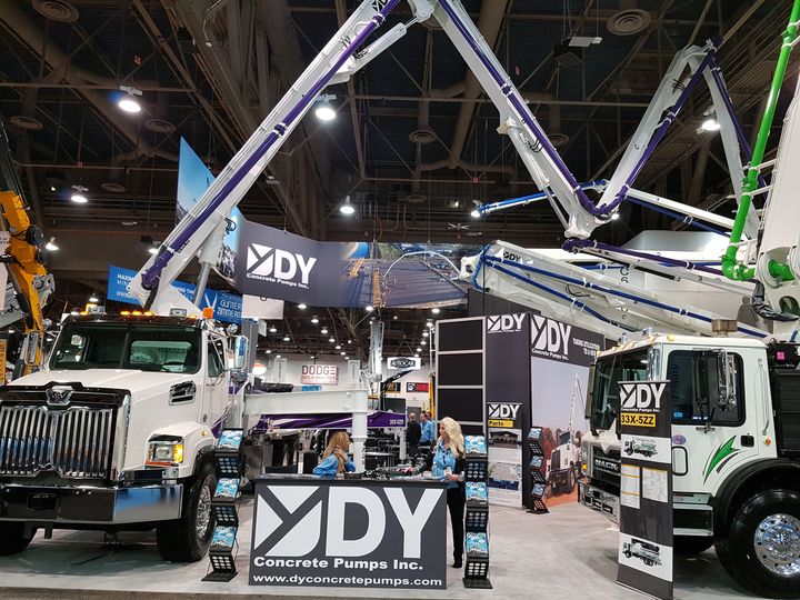 DY Corporation представила на выставке WOC новые модели автобетононасосов