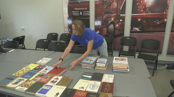 «КАМАЗ» принял участие в акции «Книги – Донбассу»