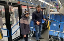 Школьник из Подмосковья посетил производство электробусов КАМАЗ