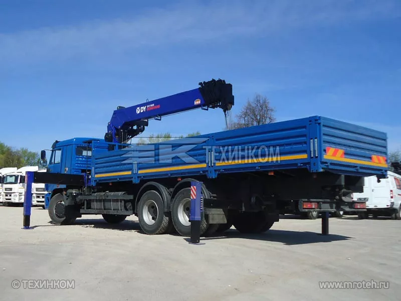 Кран-манипулятор Dong Yang SS2037 на базе КАМАЗ-65117