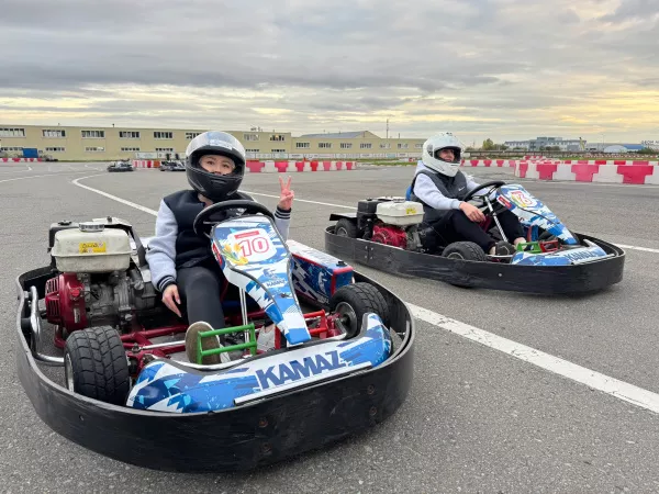«КАМАЗ» организовал соревнования по картингу