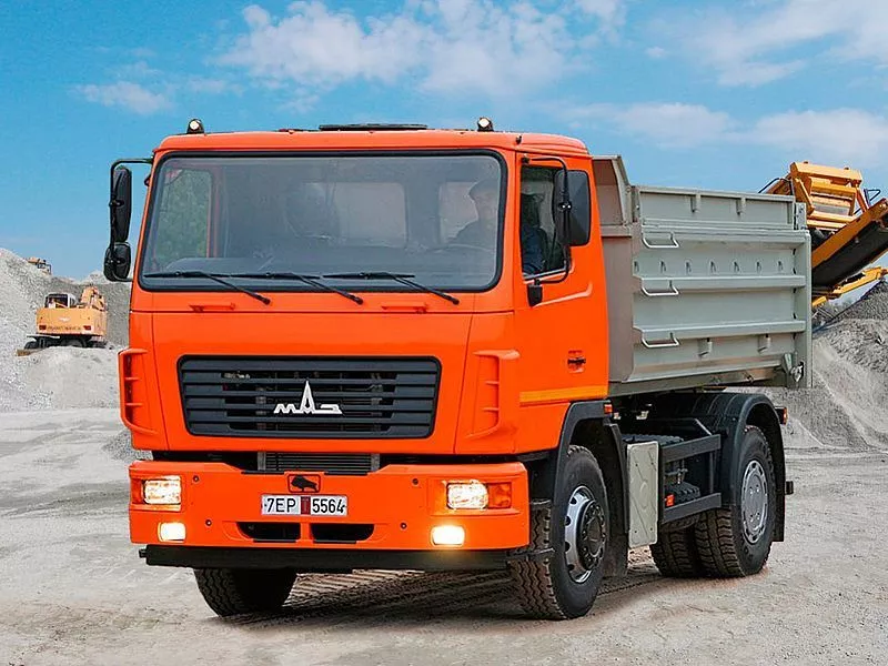 Самосвал МАЗ-555025-521-000