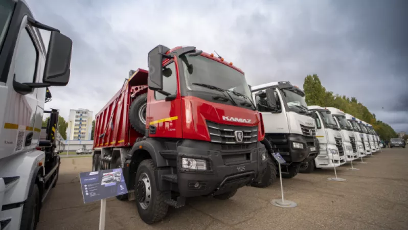 «КАМАЗ» презентует автотехнику в рамках празднования Дня машиностроителя