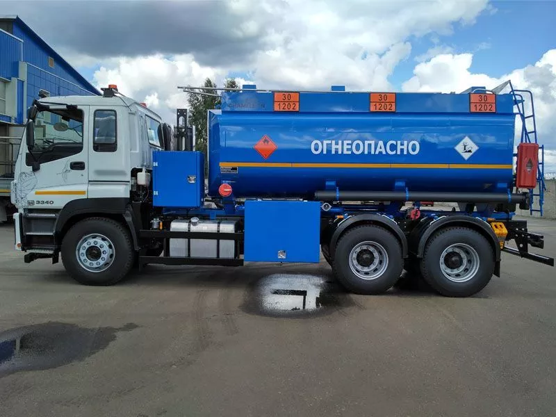 Автотопливозаправщик CHAMELEON-15 на шасси ISUZU CYZ52P-514