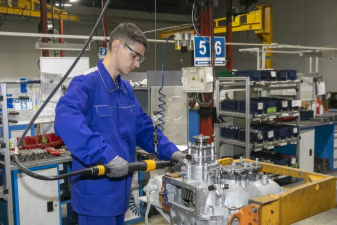 На заводе двигателей «КАМАЗа» повысили эффективность труда