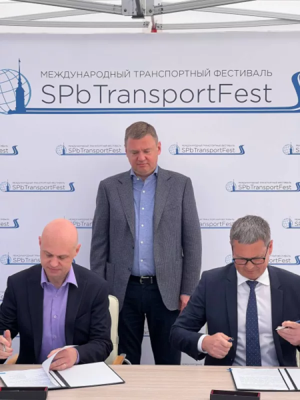 «КАМАЗ» передаст автобус-гармошку в тестовую эксплуатацию