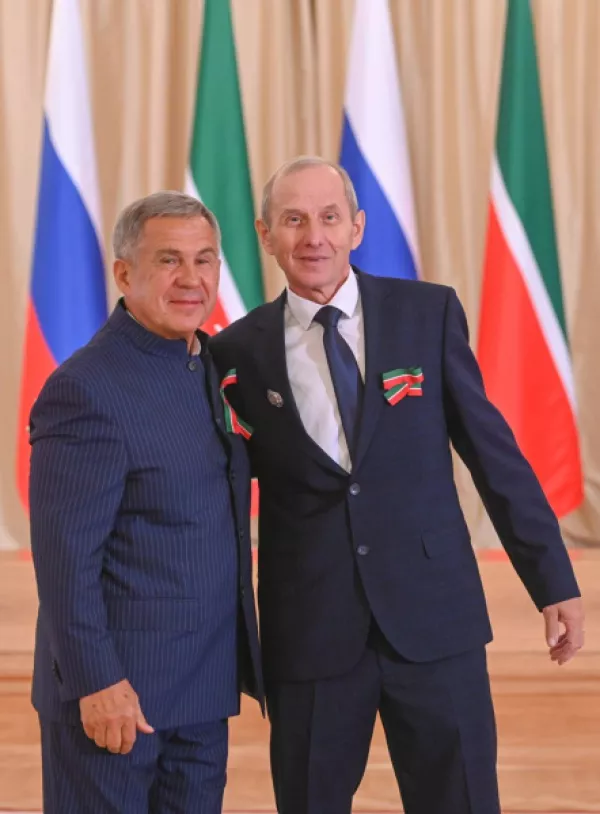 Сотрудникам «КАМАЗа» вручили госнаграды