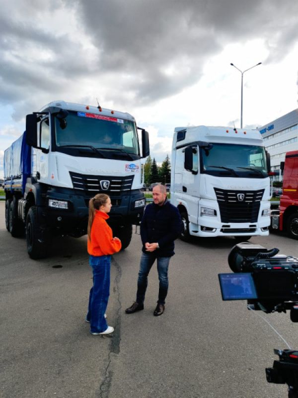 «КАМАЗ» посетила съёмочная группа проекта «Болт и Гайка»