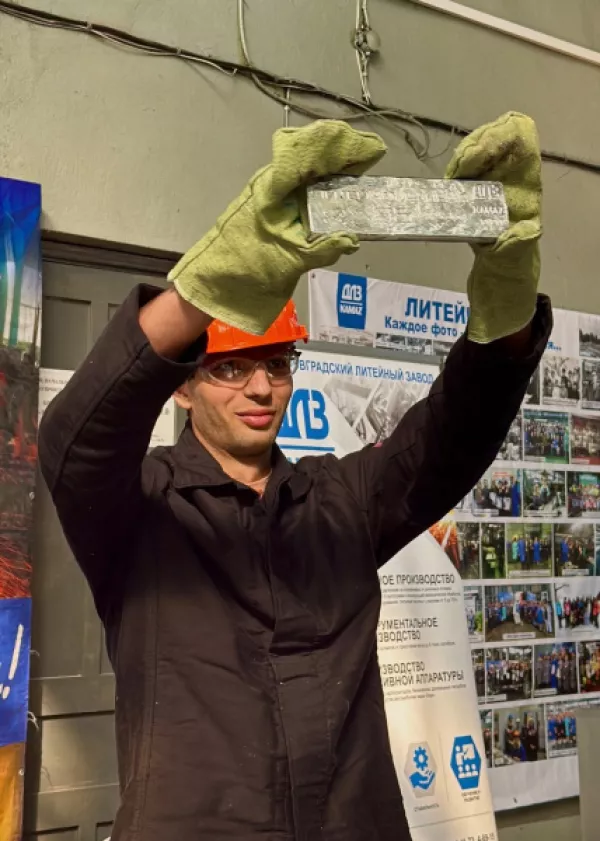 На «ДЛЗ» отметили 55-летний юбилей первой плавки