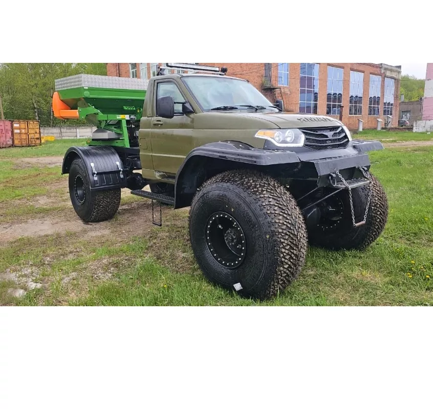 Снегоболотоход разбрасыватель самоходный ЯМАЛ Н-42 Агро