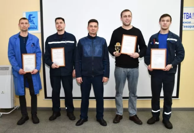 На кузнечном заводе определили лучшего наставника