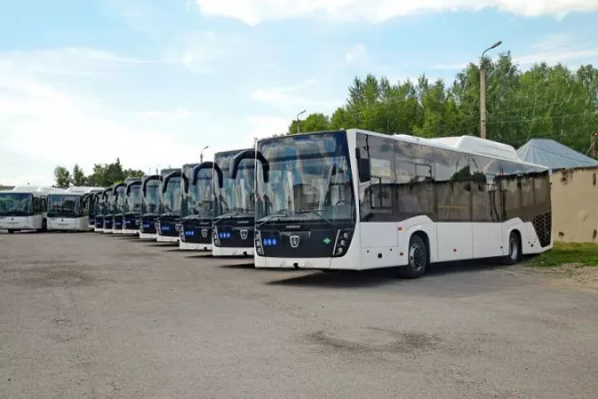 «КАМАЗ» передал в Новосибирск очередную партию автобусов