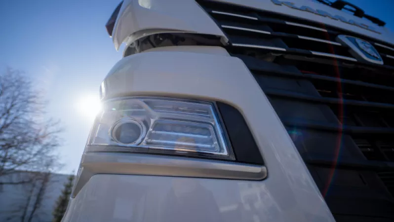 Крупный перевозчик приобрёл партию седельных тягачей КАМАЗ