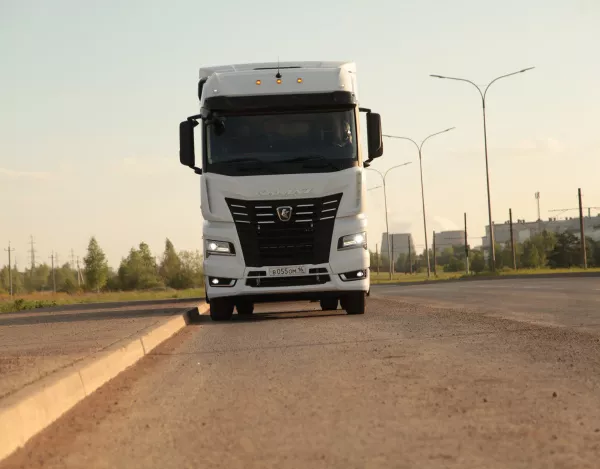 Автомобиль КАМАЗ-54901 успешно прошёл испытания в автопарке потенциального клиента