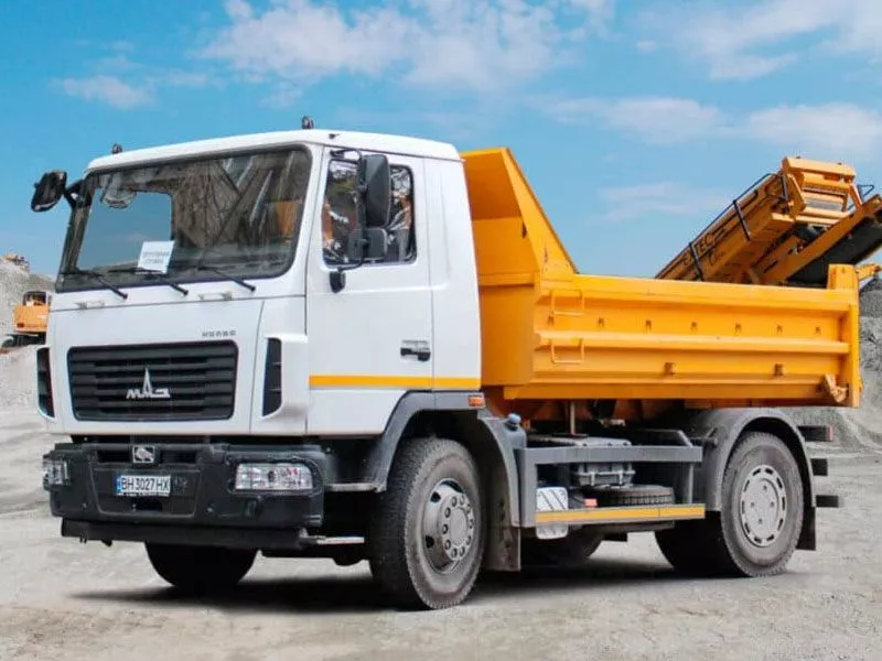 Самосвал МАЗ-5550С5-520-021
