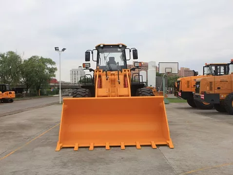 Фронтальный погрузчик Lonking CDM853N