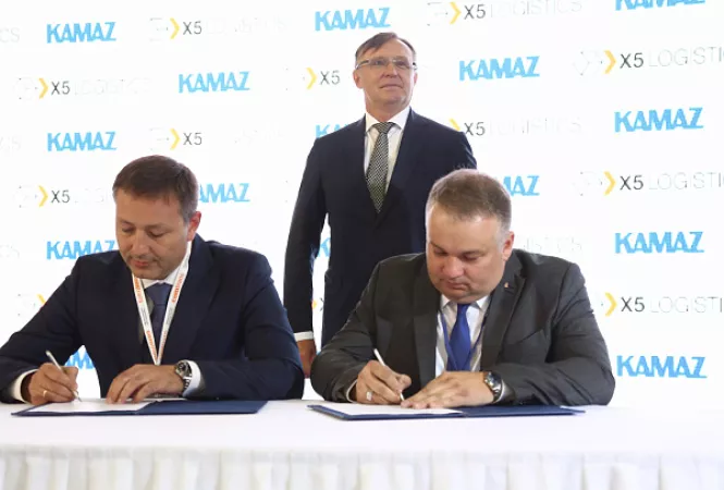 «КАМАЗ» и X5 Retail Group разработают специализированный грузовой транспорт для ритейла