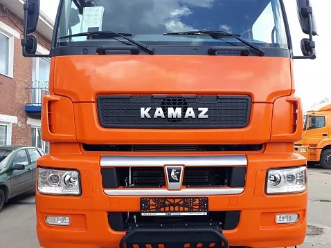 Самосвал КАМАЗ-65802