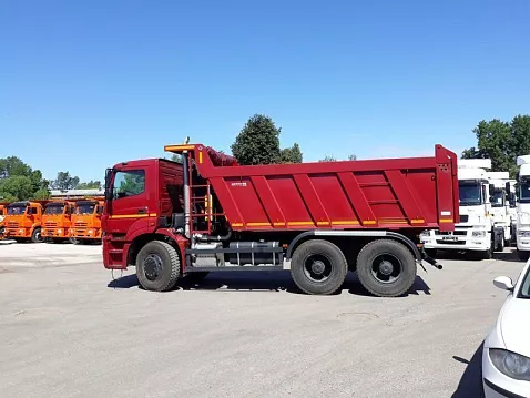 Самосвал КАМАЗ-6580