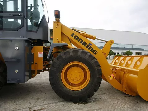 Фронтальный погрузчик Lonking CDM816D