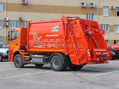 Мусоровоз КО-440В2
