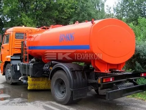 Комбинированная дорожная машина КО-806