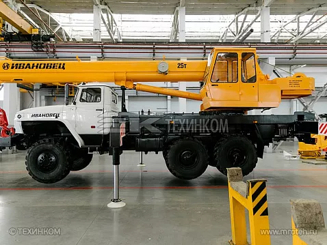 Автокран ИВАНОВЕЦ КС-45717-3В