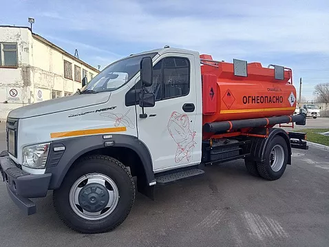 Автотопливозаправщик CHAMELEON-5.2-1 на шасси ГАЗ-С41R13
