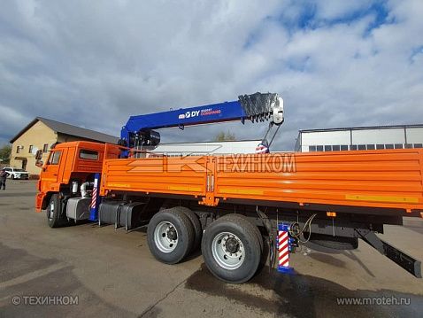 Кран-манипулятор Dong Yang SS2037 на базе КАМАЗ-65115