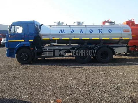 Автоцистерна ЯДИШ-ВМ-12