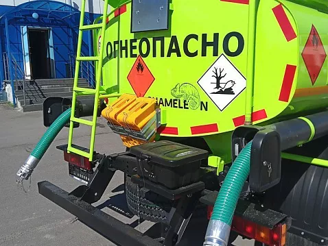 Автотопливозаправщик CHAMELEON-5.2-2 на шасси ГАЗ-С41R13