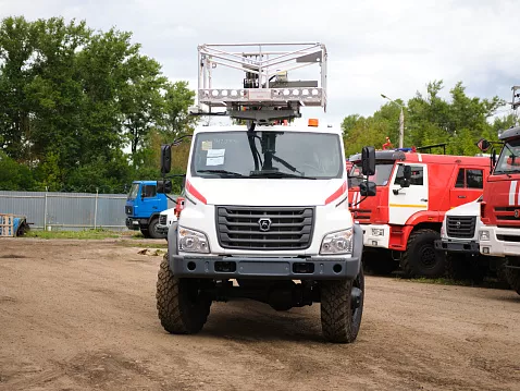 Автогидроподъемник Red Machine/18 на базе ГАЗ C42A43