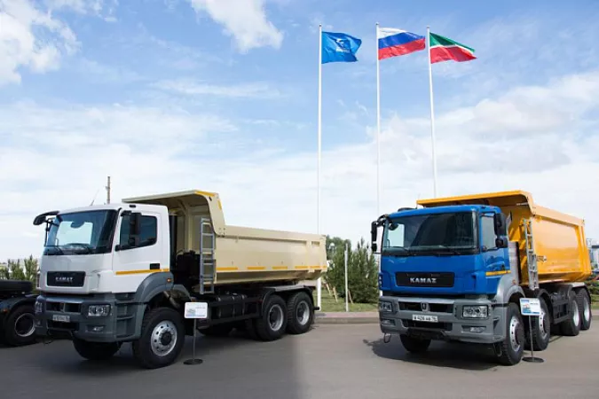 «КАМАЗ» остаётся лидером продаж на грузовом рынке
