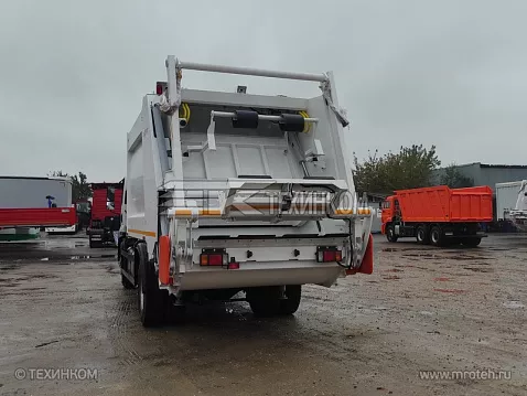 Мусоровоз МКЗ-50-15 на шасси ISUZU