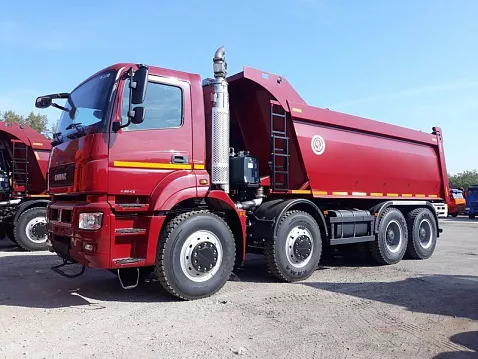 Самосвал КАМАЗ-65801