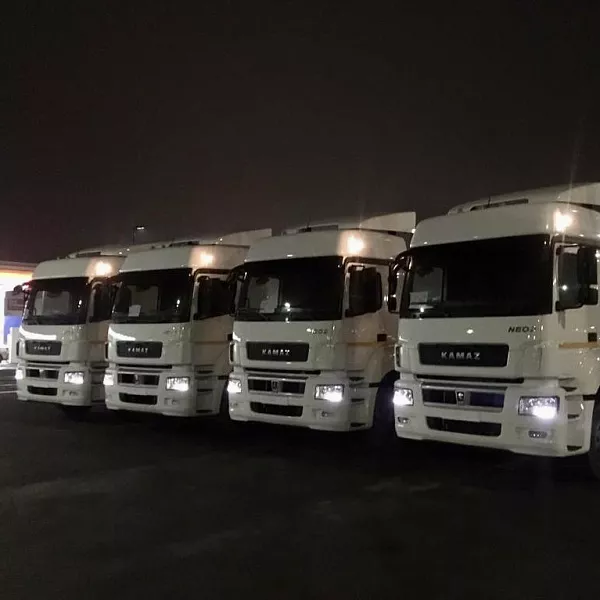 Тягачи КАМАЗ-5490 едут в Краснодарский край