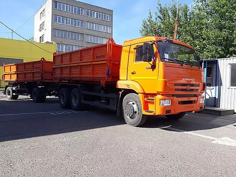 Самосвал КАМАЗ-45143