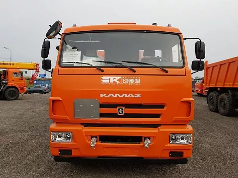Автотопливозаправщик CHAMELEON-8.5 на шасси КАМАЗ 43253