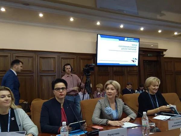 «КАМАЗ» на Дальневосточном форуме предпринимателей