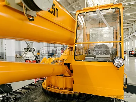 Автокран ИВАНОВЕЦ КС-45717-3В