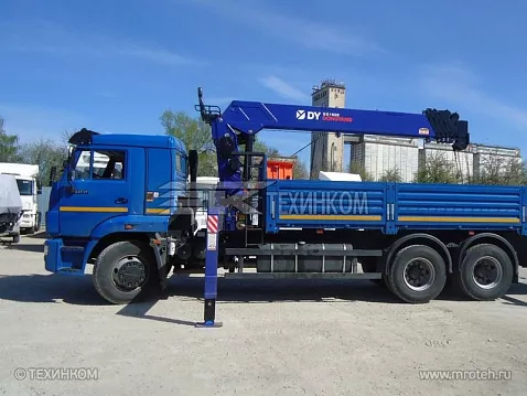 Кран-манипулятор Dong Yang SS1956 ACE на базе КАМАЗ-65117