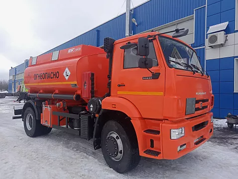 Автотопливозаправщик CHAMELEON-8.5 на базовом шасси КАМАЗ 53605