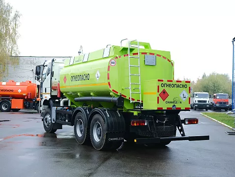  Автотопливозаправщик Chameleon-15 на шасси FAW J6 CA3250