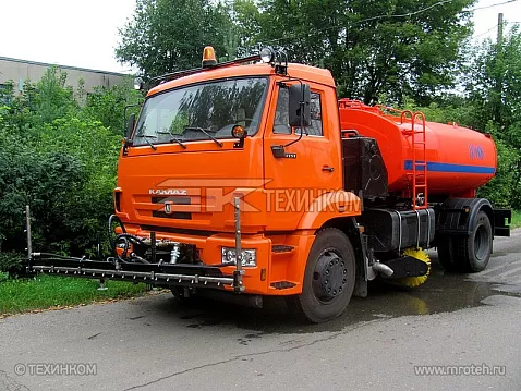 Комбинированная дорожная машина КО-806-40