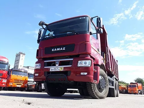 Самосвал КАМАЗ-6580