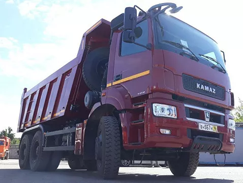 Самосвал КАМАЗ-6580
