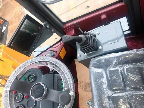 Фронтальный погрузчик Lonking CDM932N
